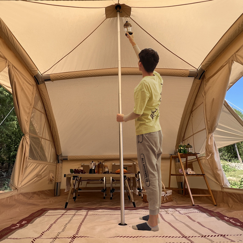 Tenda inflável da vila